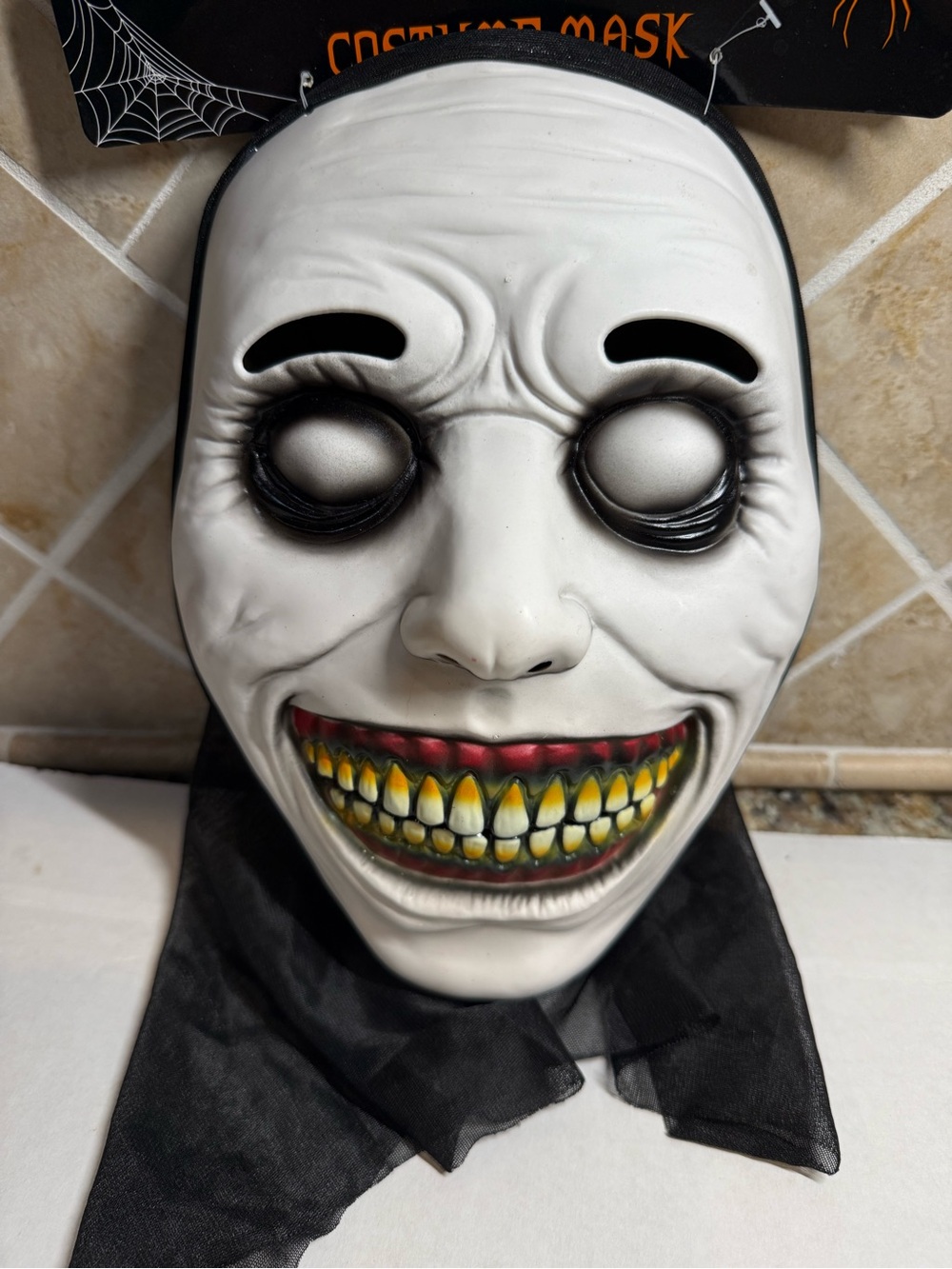 Scary Smiling Demon Mask Halloween Horror Costume White Face Black Hood